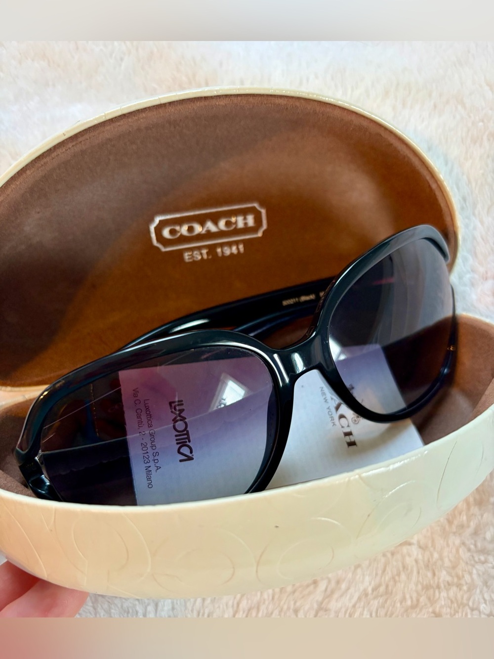 COACH Selma Sunglasses & case